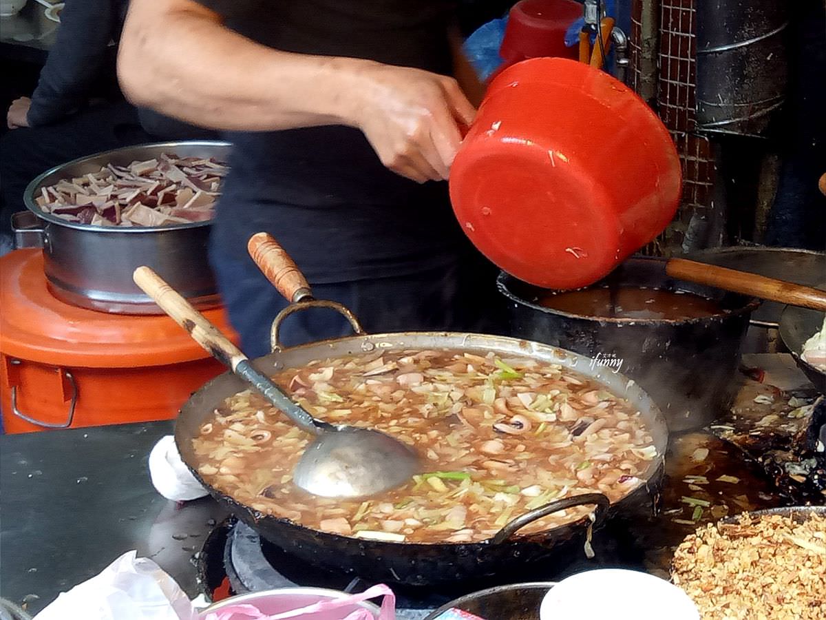 府中站 | 高記生炒魷魚~板橋黃石市場中的銅板美食 慈惠宮/林家花園週邊小吃 - ifunny