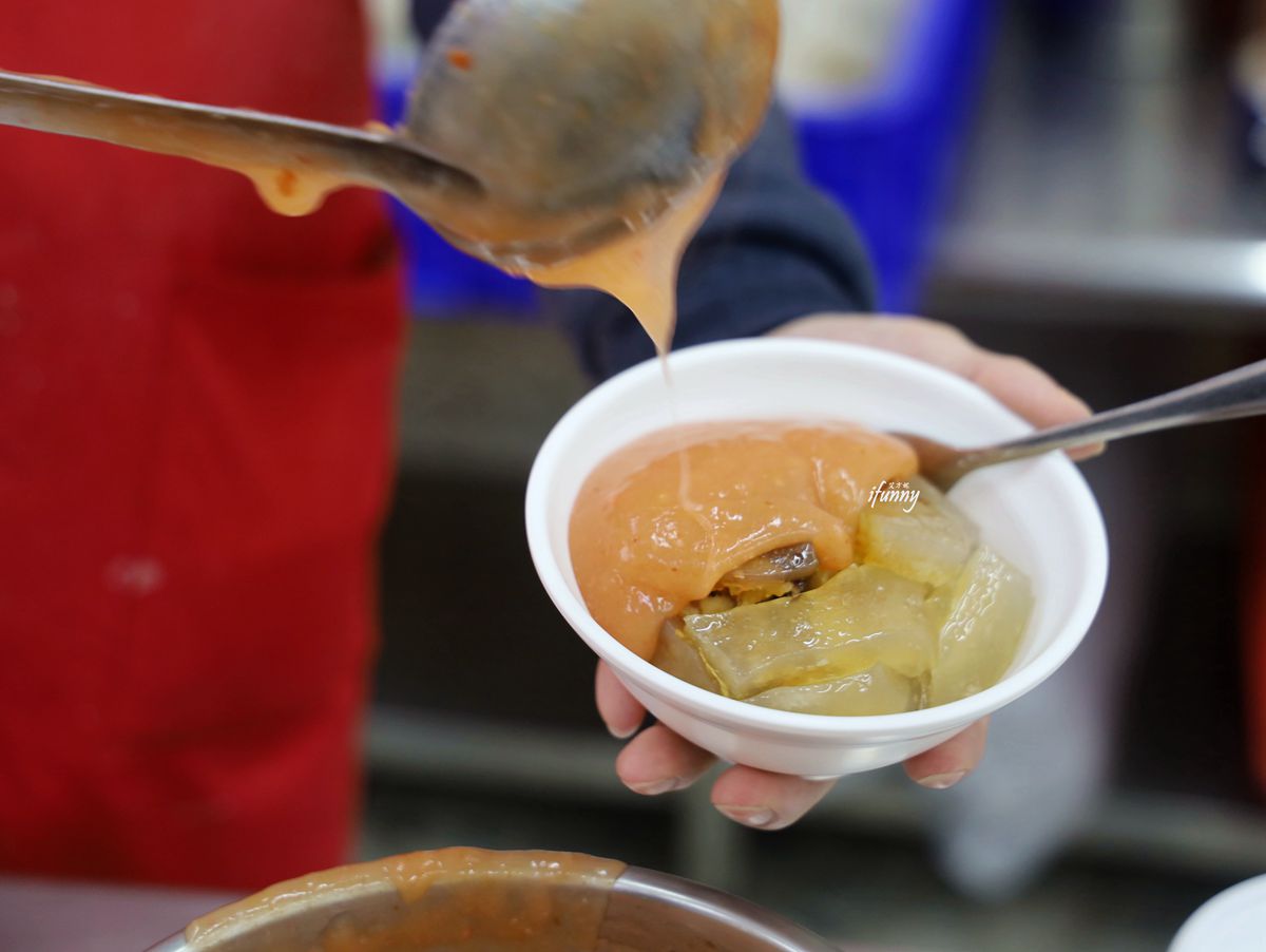 桃園美食 | 鶯桃肉圓 台灣豬肉/筍丁/香菇內餡 油飯 四神湯 貢丸湯 通通35元 - ifunny
