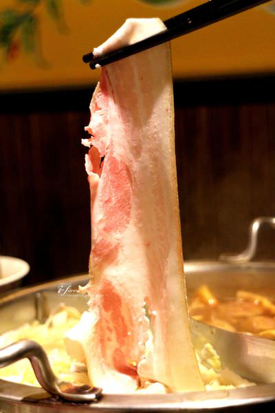 【大安站】饕鍋~酸菜白肉鍋&養身麻辣鍋~自家醃製酸白菜溫潤美味 - ifunny